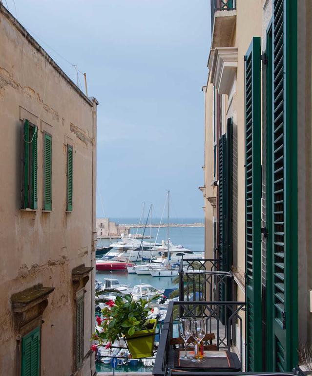 B&B Al Vico Trani Buitenkant foto