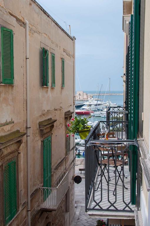 B&B Al Vico Trani Buitenkant foto